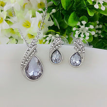 Load image into Gallery viewer, 2019 Crystal Water drop Stud Earrings Pendants Necklace jewelry sets